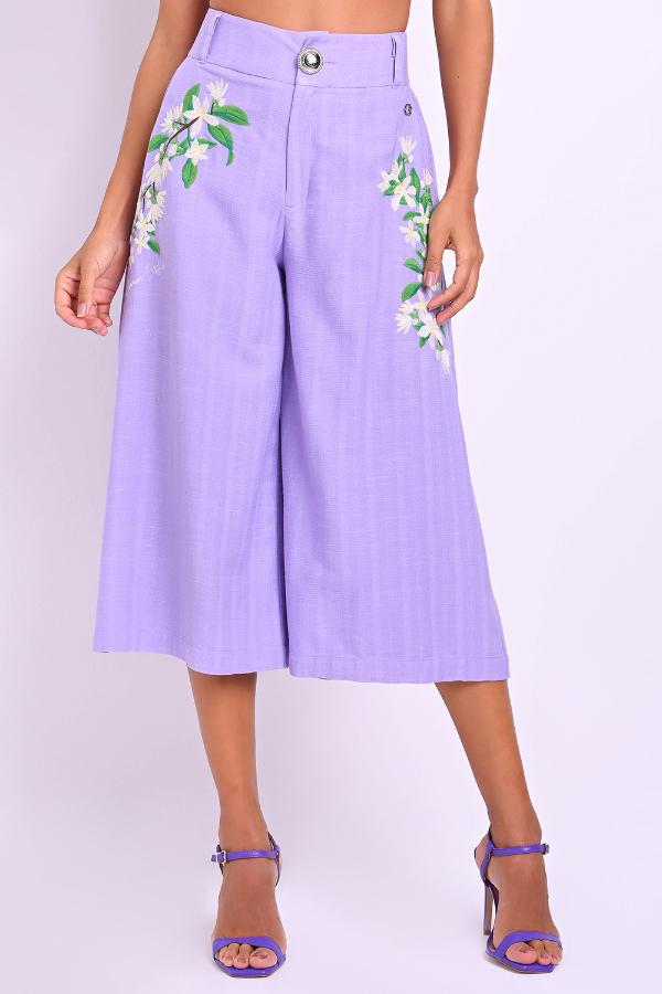 PANTALÓN CON BORDADO