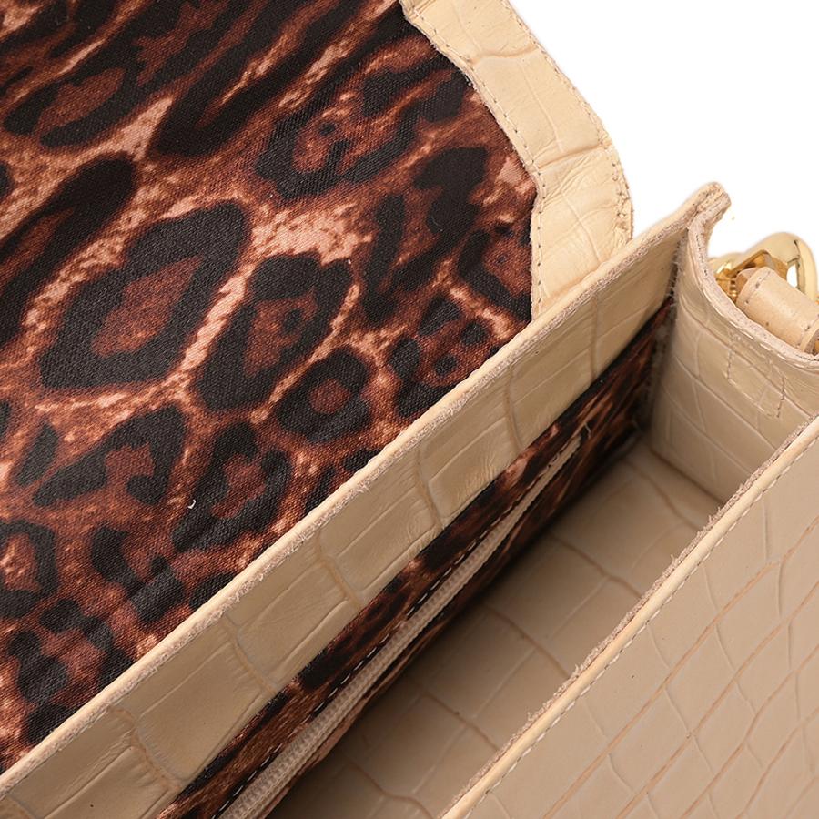 CARTERA DE MANO
